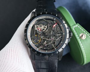 Roger Dolby 558
