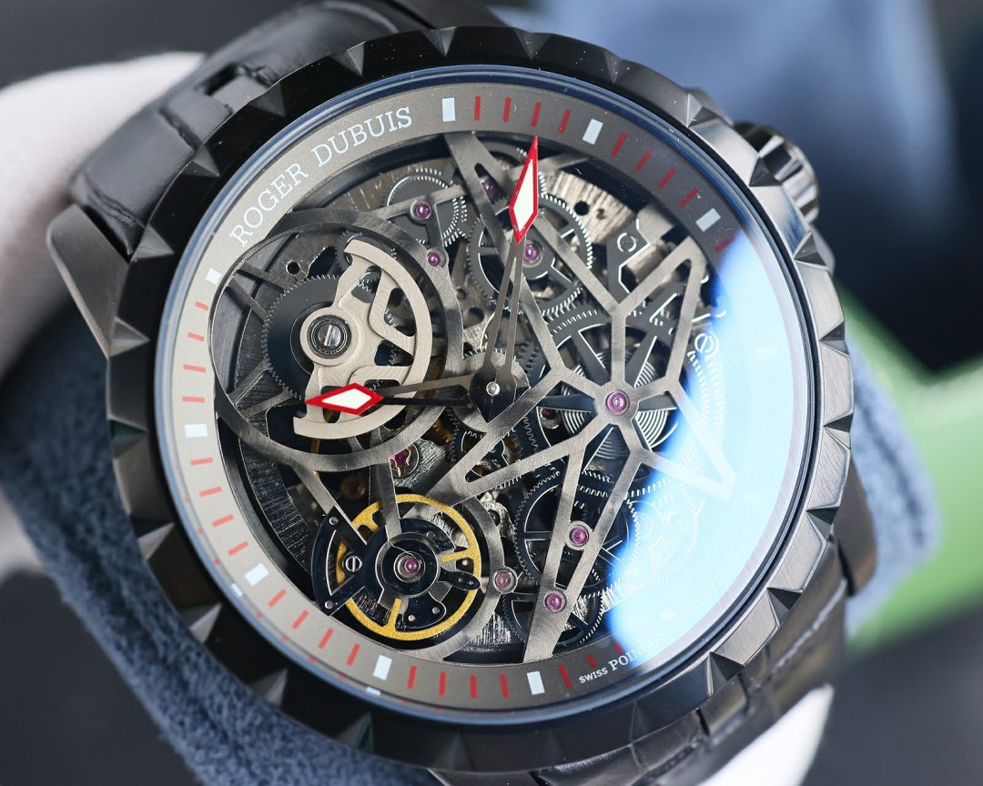 Roger Dolby 558