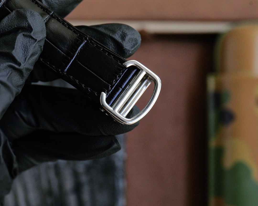 Cartier tank 34