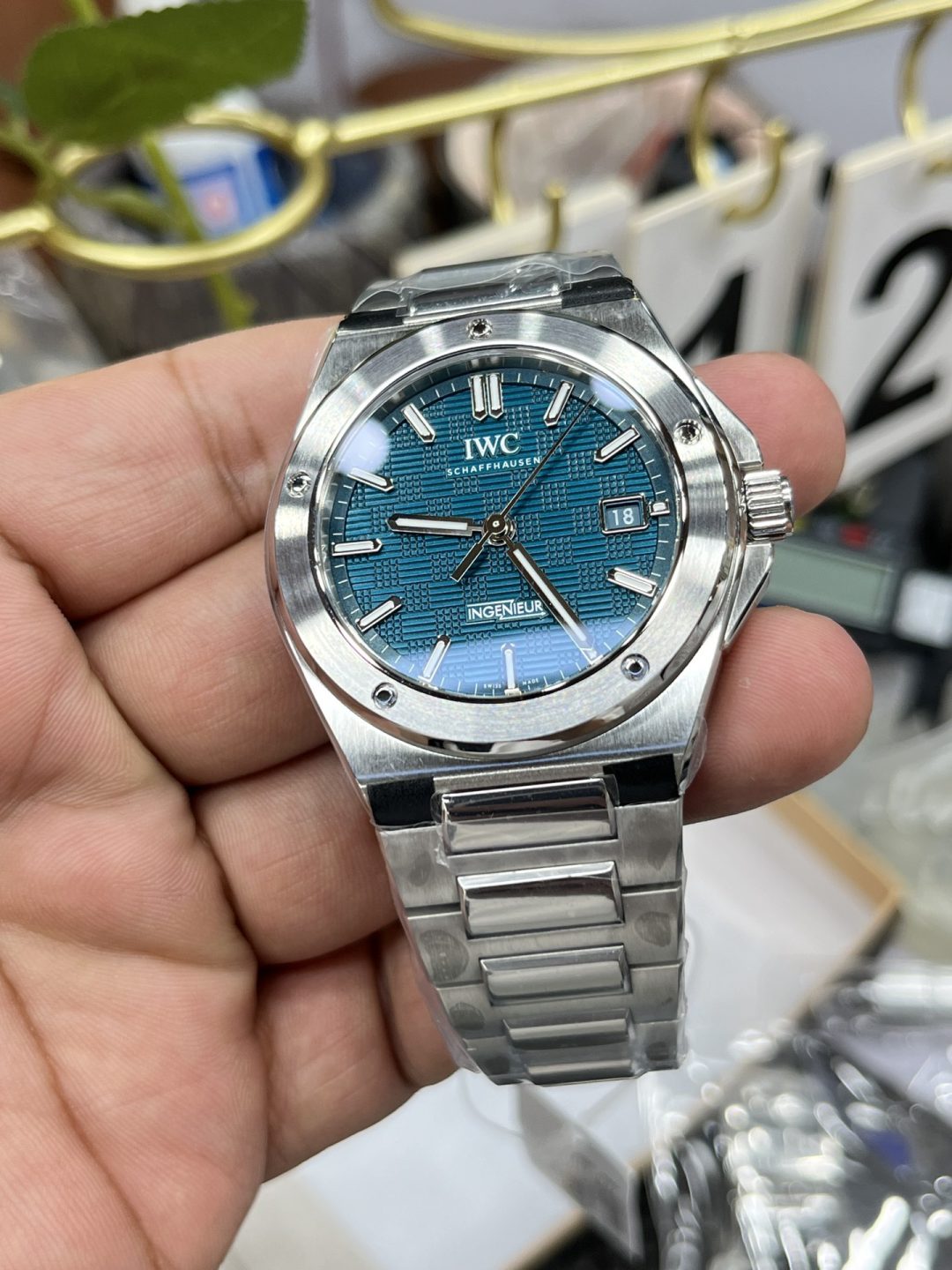 V7 IWC Engineer Series 458