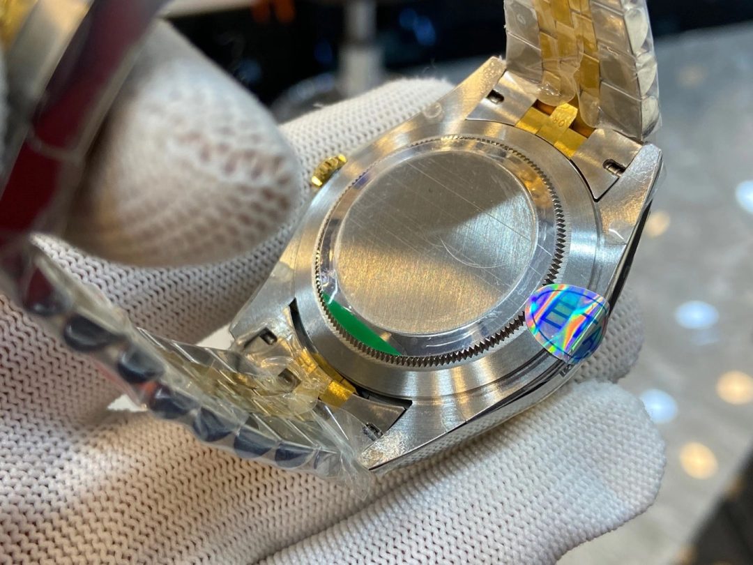 Rolex Most Beautiful White Log 41mm diameter