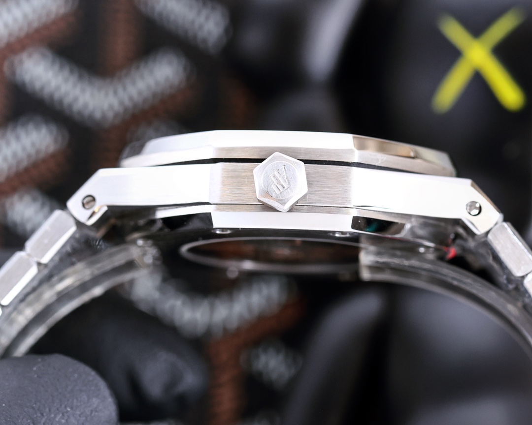 Audemars Piguet AP Royal Oak Series 5433